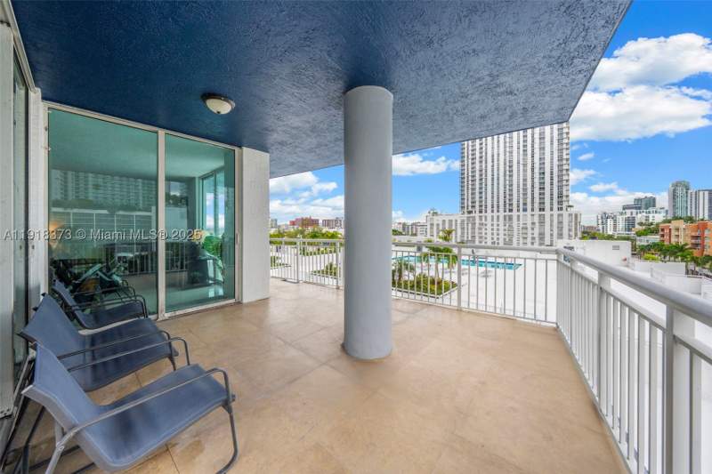 3 bedroom Condominium at 275 NE 18th St 708, 1800 Biscayne Plaza Condo, Miami — photo 5