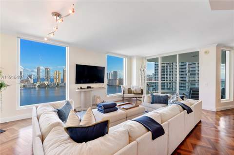 6000 Island Blvd 2406, Aventura FL - photo 8 of 54