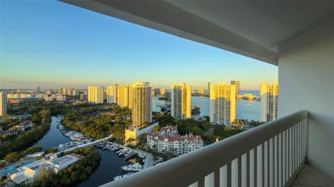 2000 Island Blvd 3004, Aventura FL - photo 19 of 48