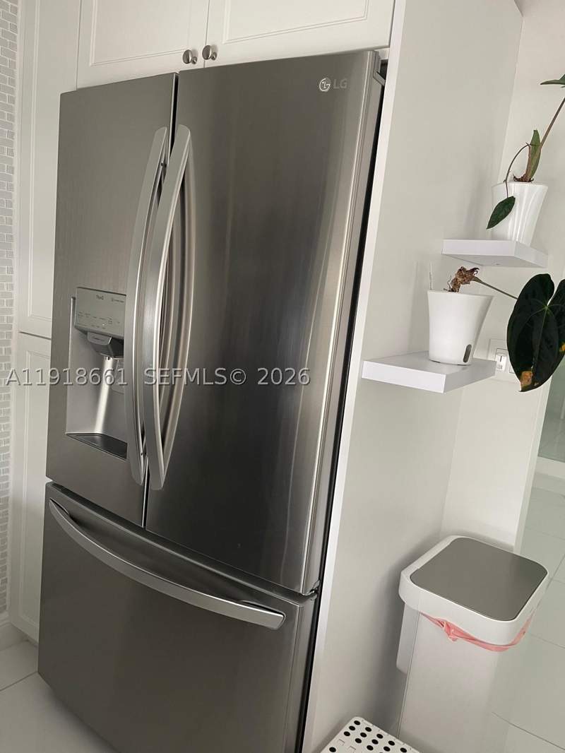2 bedroom Condominium at 16909 N Bay Rd 716, Plaza Of Americas Condo P, Sunny Isles Beach — photo 5