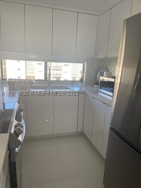 16909 N Bay Rd 805, Sunny Isles Beach FL - photo 17 of 37