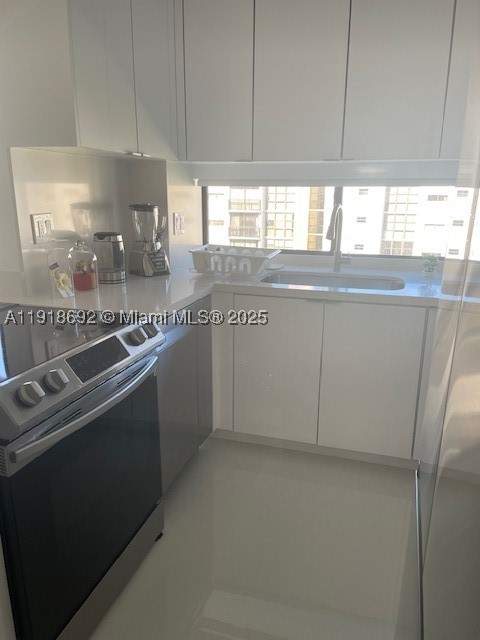 16909 N Bay Rd 805, Sunny Isles Beach FL - photo 18 of 37