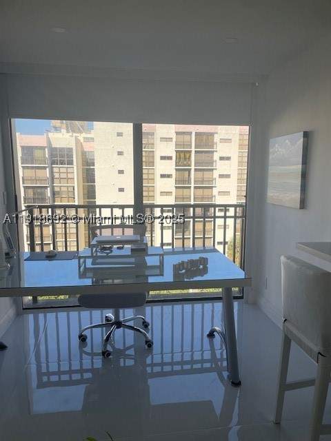 16909 N Bay Rd 805, Sunny Isles Beach FL - photo 22 of 37