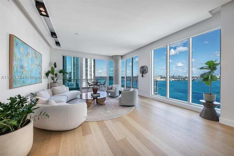 2 bedroom Condominium at 900 Brickell Key Blvd 1403, Asia Condo, Miami — photo 1