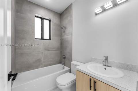 12389 SW 220 St, Miami FL - photo 14 of 20