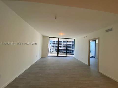 1000 Brickell Plz 3207, Miami FL - photo 17 of 23