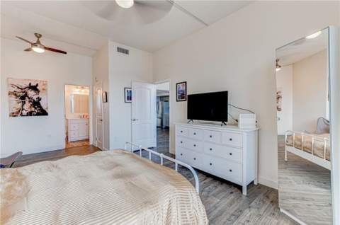 1301 NE Miami Gardens Drive 1721w, Miami FL - photo 15 of 28