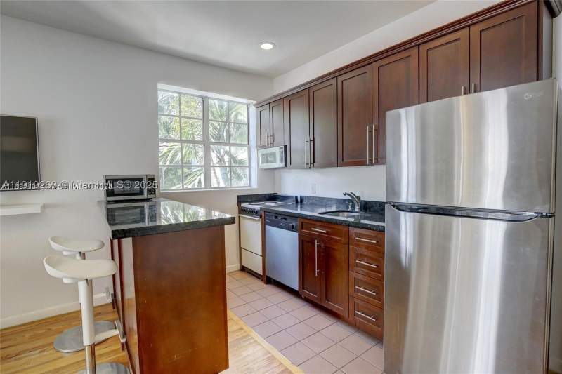 2 bedroom Condominium at 1127 Euclid Ave 206, Arvilla Condo, Miami Beach — photo 5