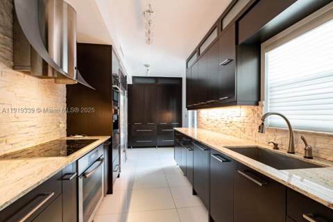 1130 Lugo Ave, Coral Gables FL - photo 16 of 50
