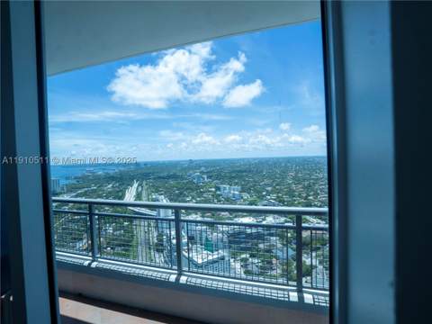 60 SW 13th St 4805, Miami FL - photo 7 of 10