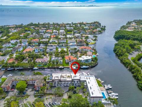 6901 Edgewater Dr 315, Coral Gables FL - photo 23 of 28
