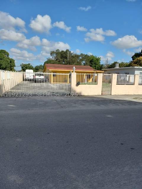 3041 NW 95th Ter, Miami FL - photo 22 of 22