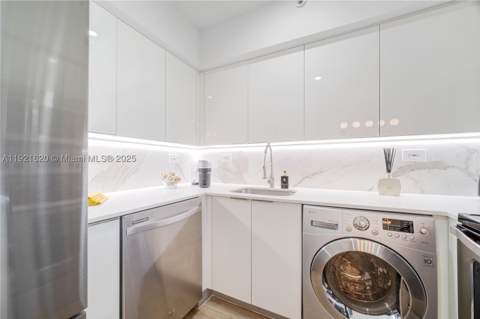 1500 Bay Rd 1558S, Miami Beach FL - photo 10 of 54
