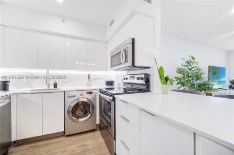 1500 Bay Rd 1558S, Miami Beach FL - photo 12 of 54
