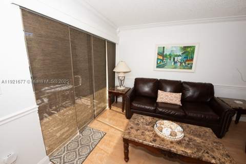 201 178th Dr 323, Sunny Isles Beach FL - photo 17 of 72