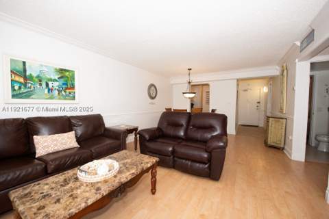 201 178th Dr 323, Sunny Isles Beach FL - photo 19 of 72