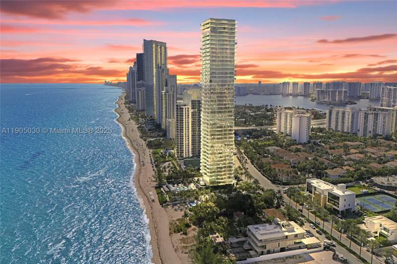 4 bedroom Condominium at 19575 Collins Ave 16, Regalia Condo, Sunny Isles Beach — photo 2