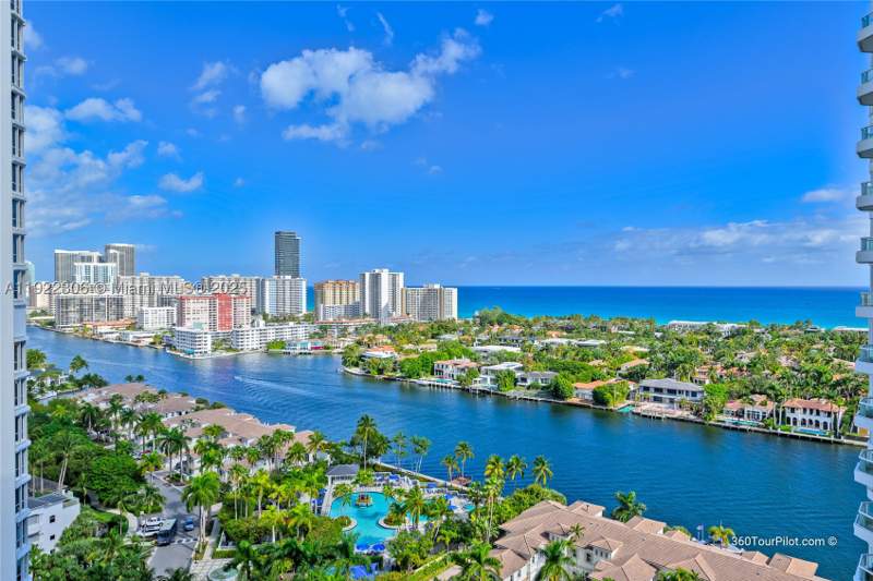 3 bedroom Condominium at 21050 Point Pl 2001, Atlantic III At The Point, Aventura — photo 2