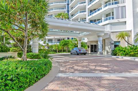21050 Point Pl 2001, Aventura FL - photo 6 of 50