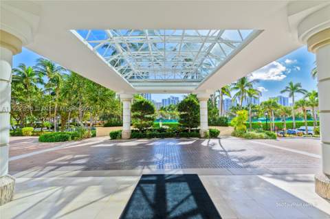 21050 Point Pl 2001, Aventura FL - photo 7 of 50