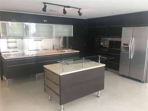 6000 Collins Ave 521, Miami Beach FL - photo 17 of 27