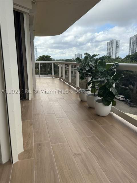 20191 E Country Club Dr 504, Aventura FL - photo 24 of 56