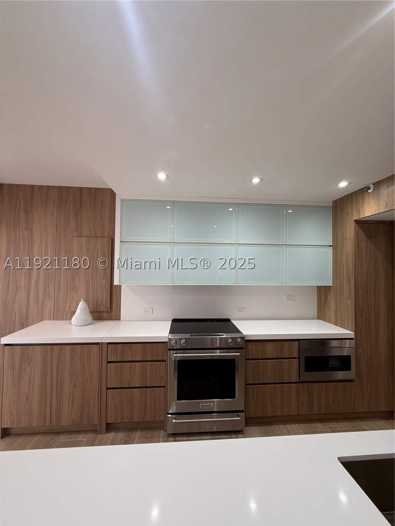 2 bedroom Condominium at 20191 E Country Club Dr 504, Terraces North Turnberry, Aventura — photo 5