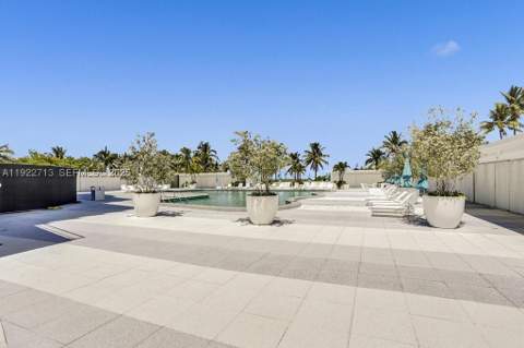 5255 Collins Ave 5D, Miami Beach FL - photo 16 of 18