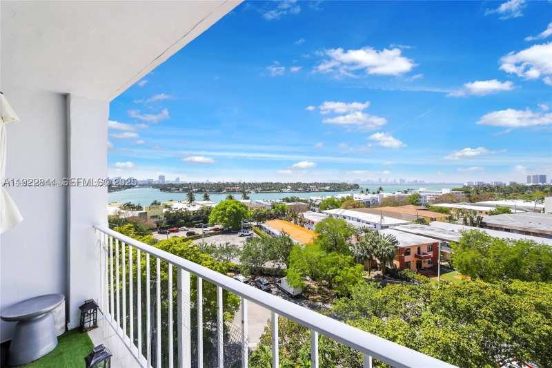 1 bedroom Condominium at 6900 Bay Dr 7A, Stanton House Condo, Miami Beach — photo 1