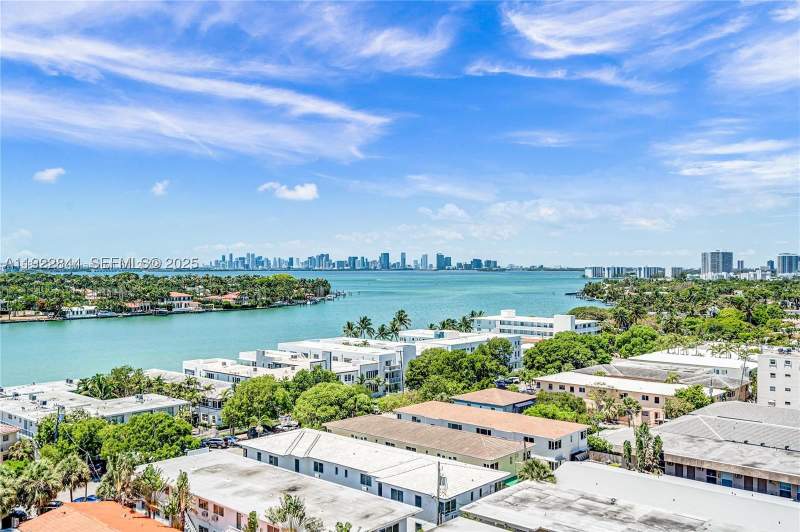 1 bedroom Condominium at 6900 Bay Dr 7A, Stanton House Condo, Miami Beach — photo 3