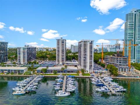 1865 Brickell Ave A1013, Miami FL - photo 7 of 36