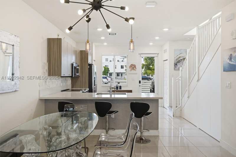 3 bedroom Condominium at 6420 NW 102nd Path 110, Landmark At Doral Condo N, Doral — photo 1