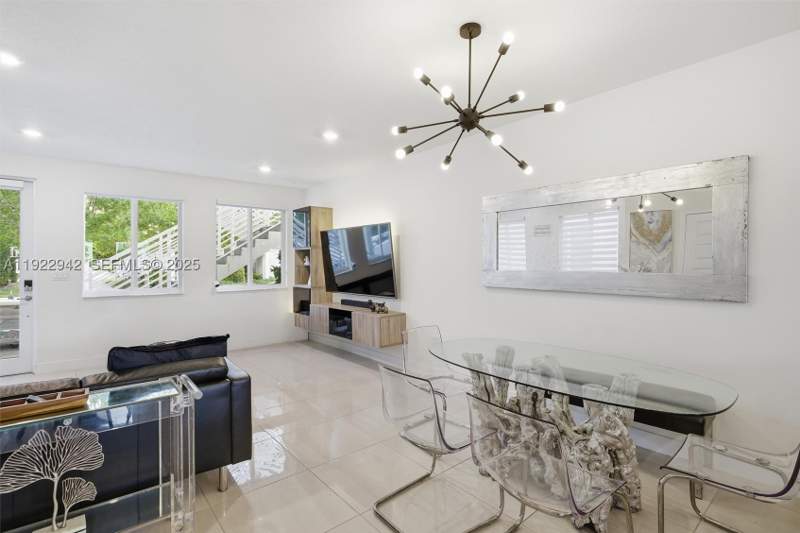 3 bedroom Condominium at 6420 NW 102nd Path 110, Landmark At Doral Condo N, Doral — photo 4