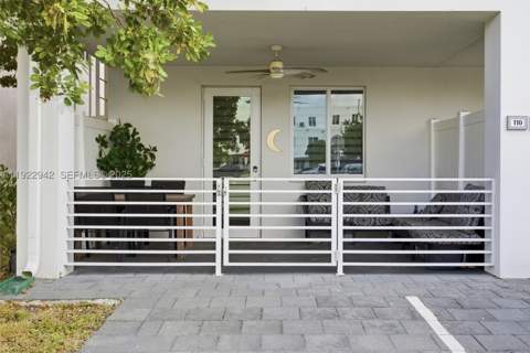 6420 NW 102nd Path 110, Doral FL - photo 7 of 47