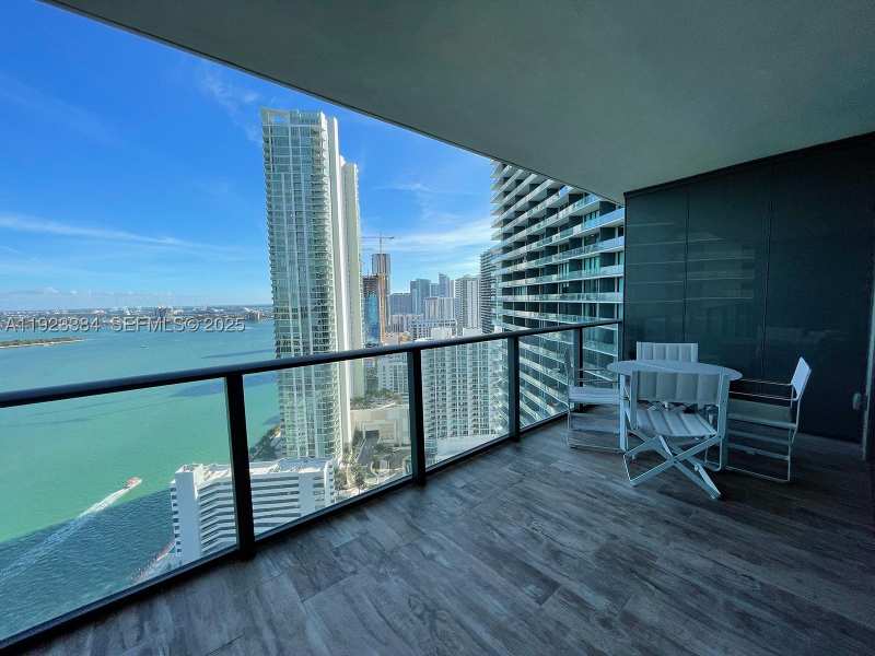 2 bedroom Condominium at 650 NE 32nd St 3005, Paraiso Bay Condo, Miami — photo 1