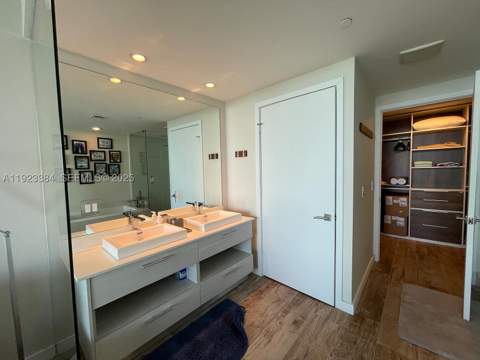 650 NE 32nd St 3005, Miami FL - photo 12 of 30