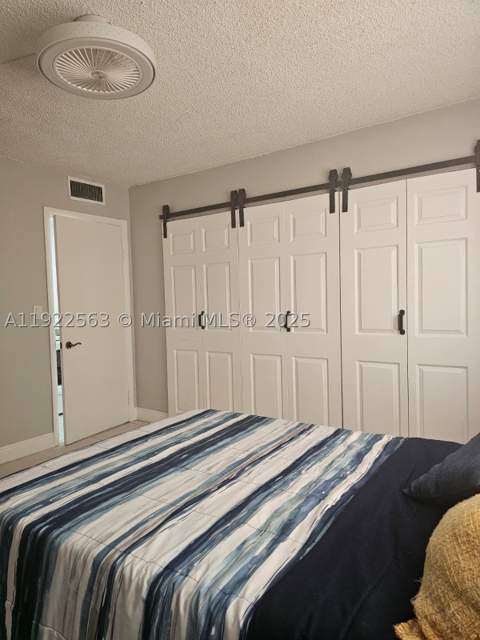 8411 NW 8th St 111, Miami FL - photo 15 of 27