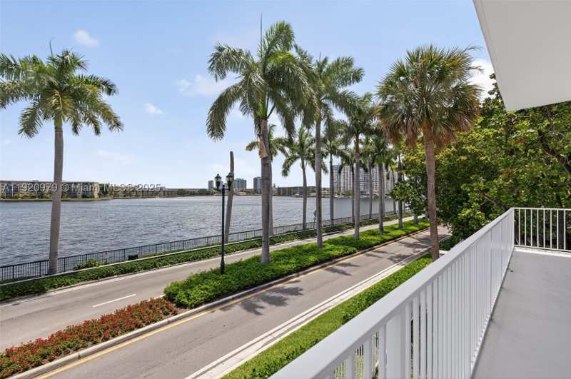 2 bedroom Condominium at 2851 NE 183rd St 216E, Admirals Port Condo West, Aventura — photo 1