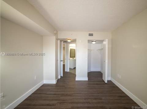17622 NW 25th Ave 101, Miami Gardens FL - photo 8 of 22
