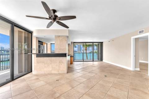 801 N Venetian Dr 208, Miami Beach FL - photo 11 of 69