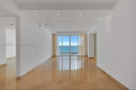 17875 Collins Ave 905, Sunny Isles Beach FL - photo 11 of 38