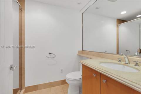 17875 Collins Ave 905, Sunny Isles Beach FL - photo 24 of 38