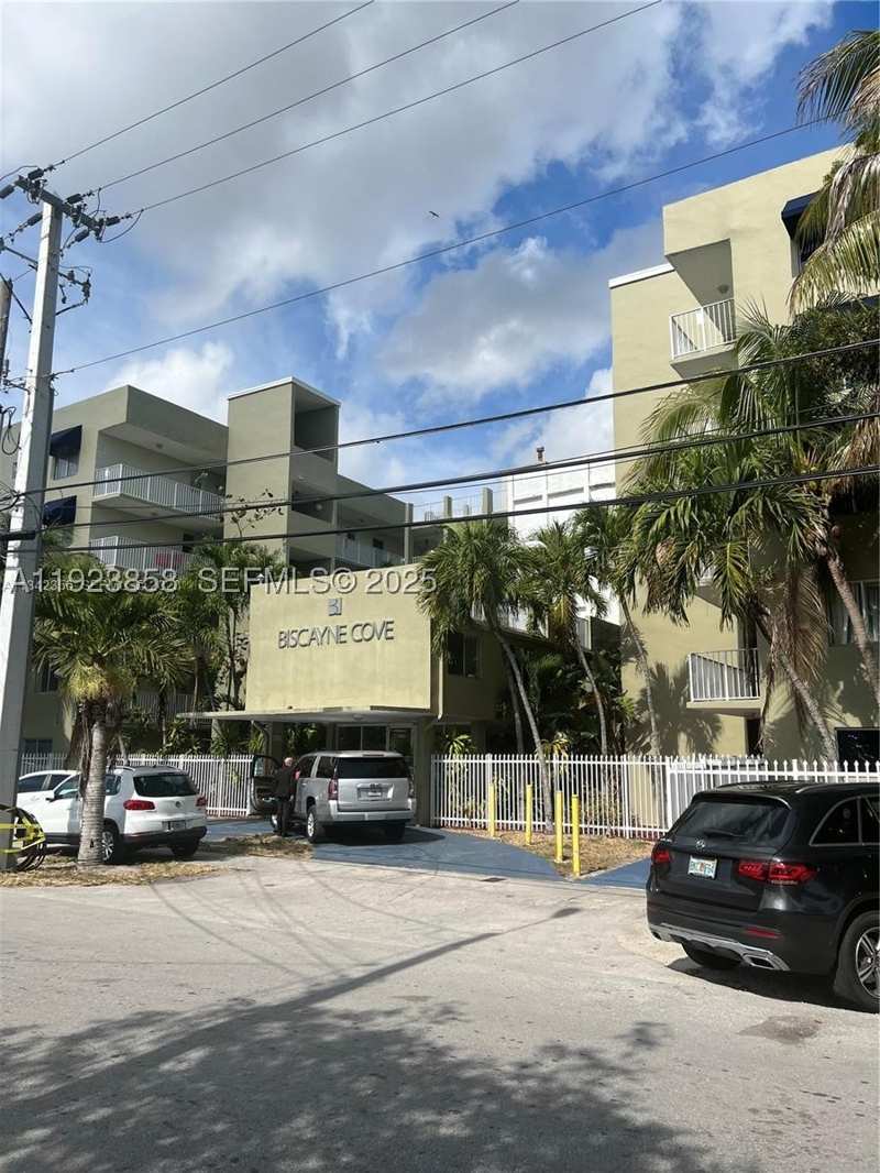 1 bedroom Condominium at 665 NE 83rd Ter 112, Biscayne Cove Condo, Miami — photo 1