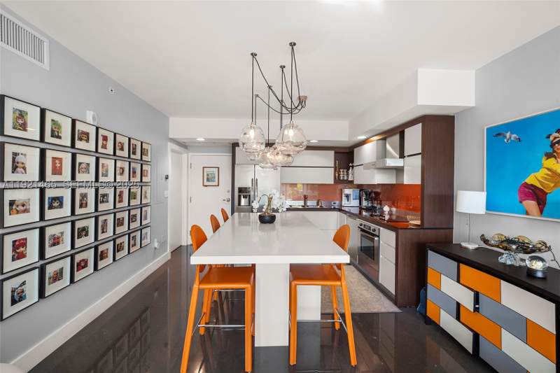 1 bedroom Condominium at 2155 Washington Ct 205, Artepark North Condo, Miami Beach — photo 4