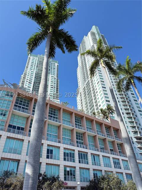 253 NE 2nd St 908, Miami FL - photo 7 of 47