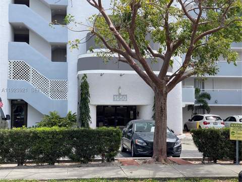 1650 NE 115th St 405, Miami FL - photo 20 of 32