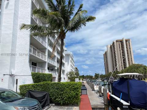 1650 NE 115th St 405, Miami FL - photo 22 of 32