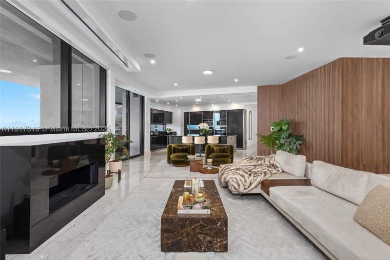 4 bedroom Condominium at 18555 Collins Ave 5501, 18555 Collins Avenue Cond, Sunny Isles Beach — photo 3