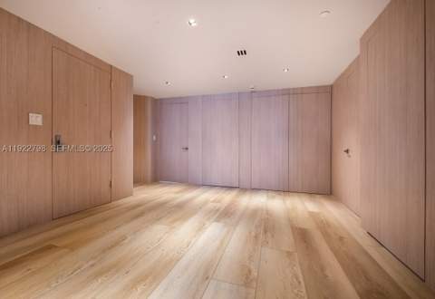 465 Brickell Ave 5701, Miami FL - photo 14 of 44