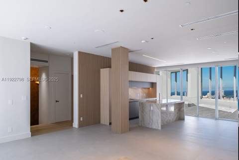 465 Brickell Ave 5701, Miami FL - photo 18 of 44